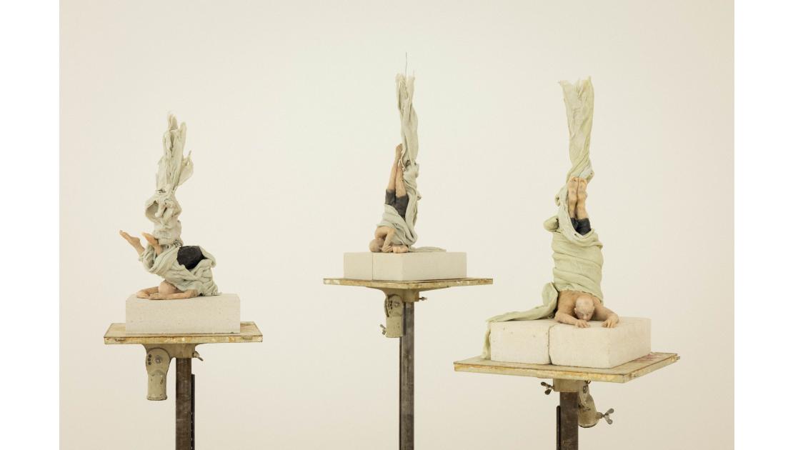 Alexandra Ranner: "Gruppe von drei Figuren", 2023