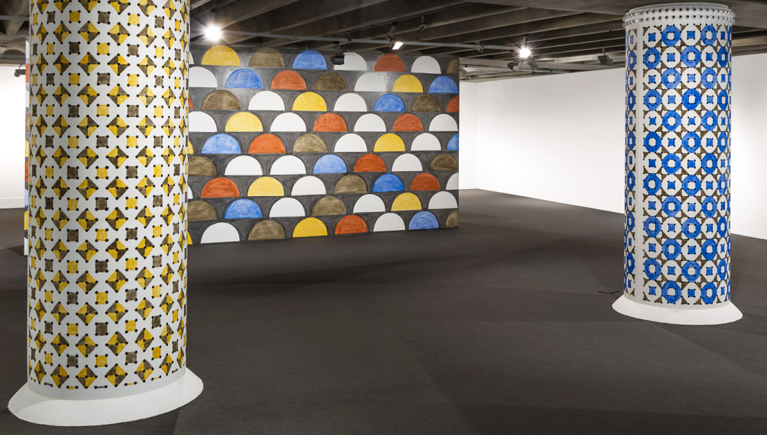 Mural pintado por Almudena Fernández Fariña na Fundación Barrié