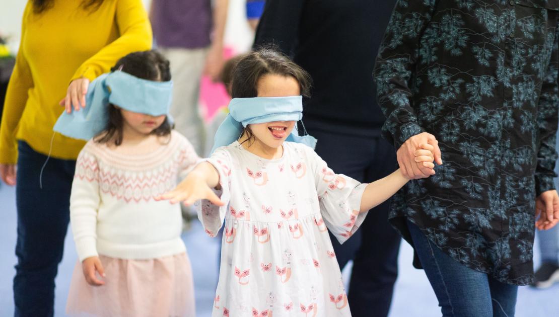 FOTO TALLERES FAMILIAS